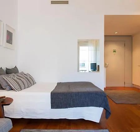 Apartamento Santa Catarina - No Centro Da Com Garagem, Perto Do Timeout Market *